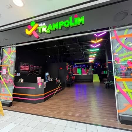 Logo da loja vila trampolim